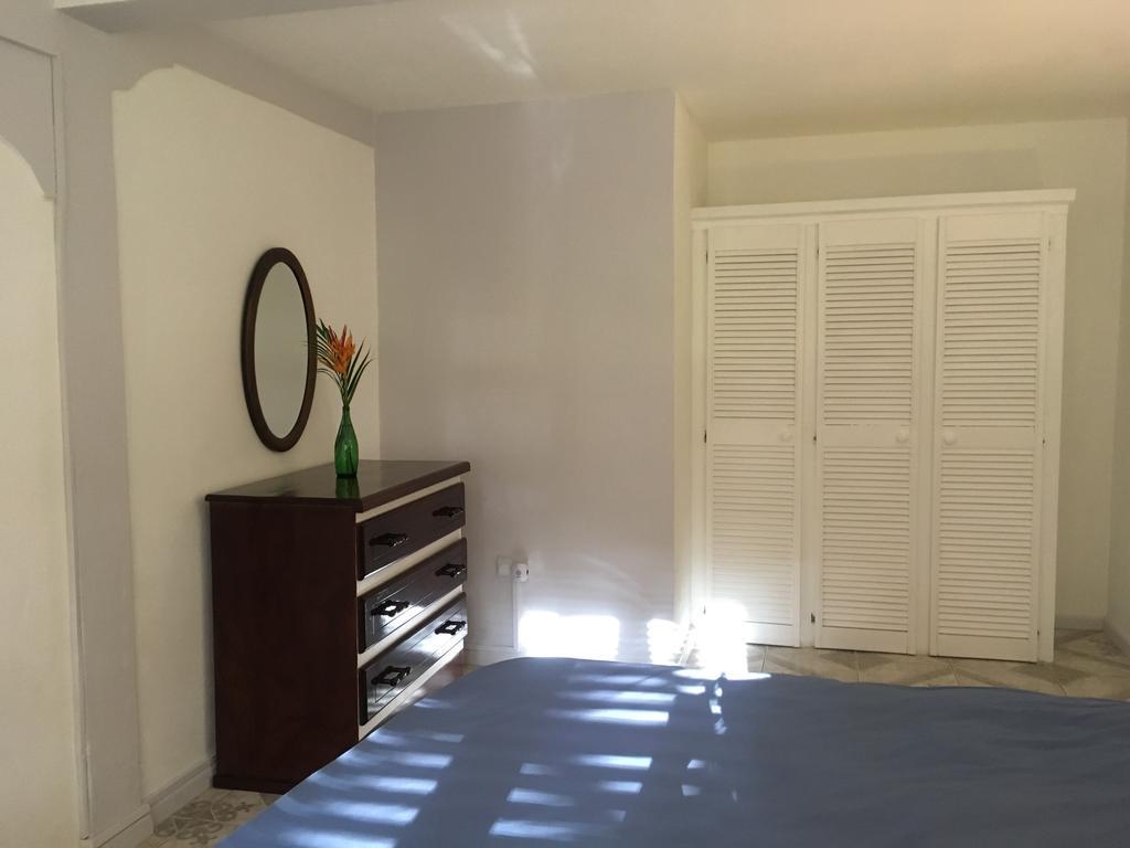 One Hamilton Place - Emerald Choiseul Экстерьер фото